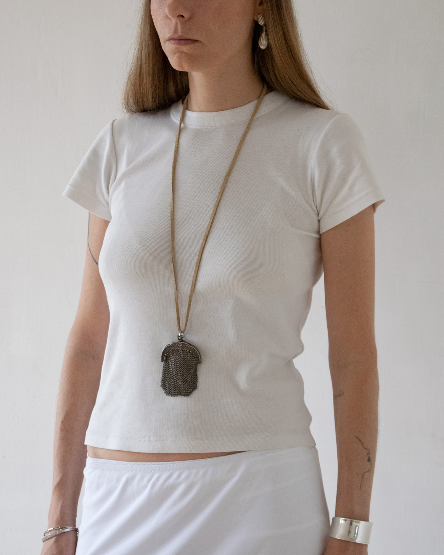 Antique Mesh Purse Necklace (Beige)