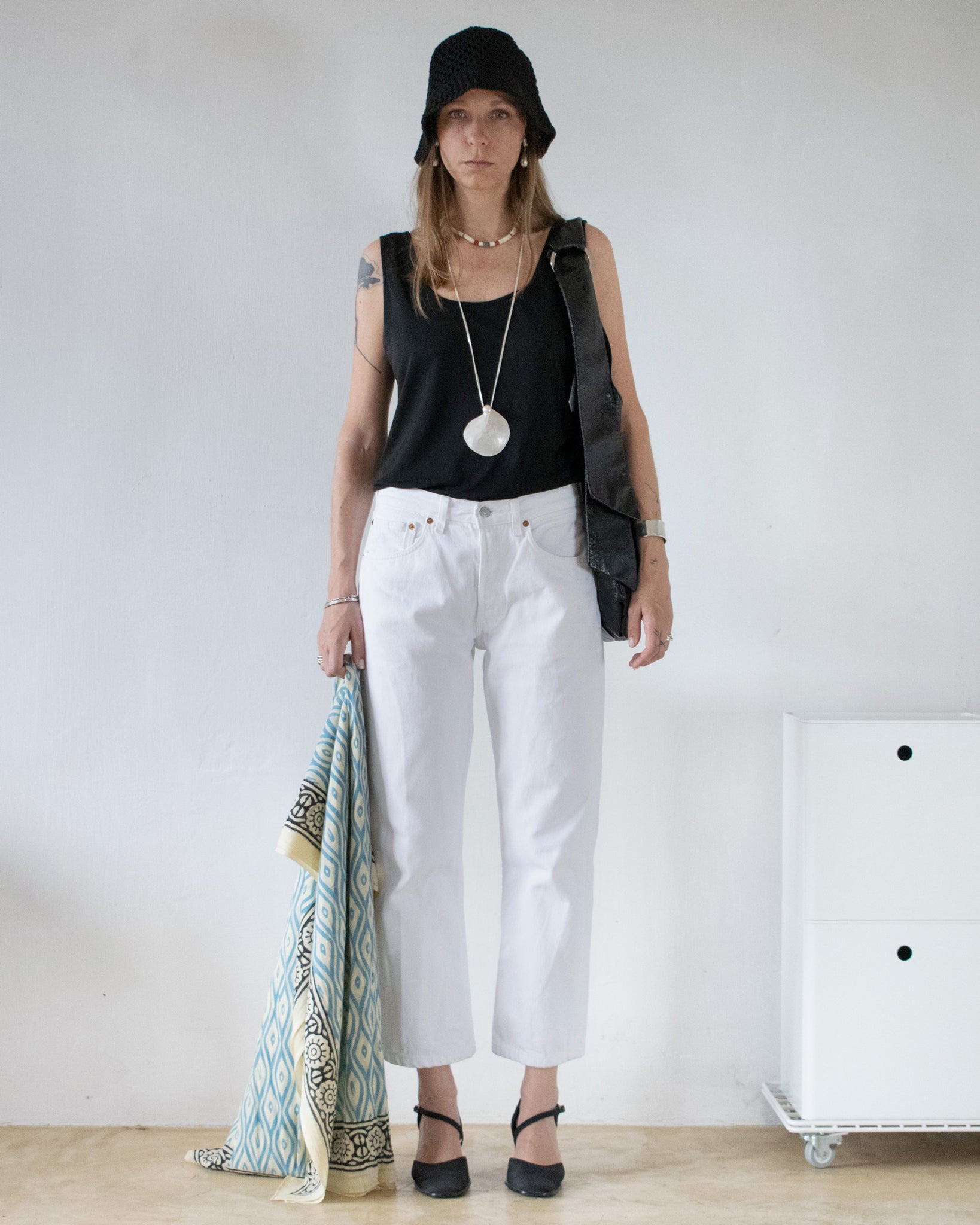 White Levi's 501 (31)