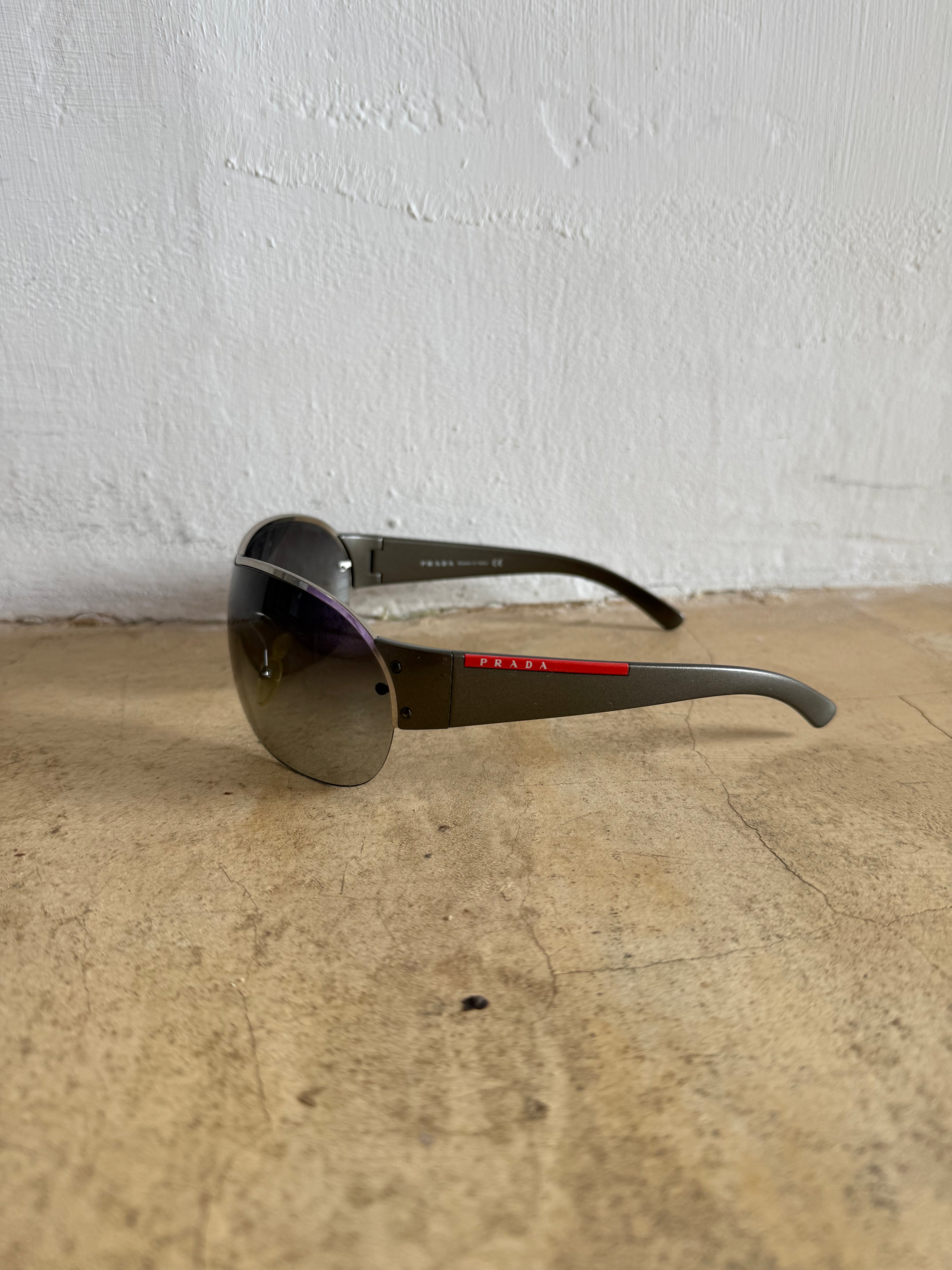 小物 PRADA Gradient Sunglasses y2k archive Prada Y2K Sunglasses – ANEW