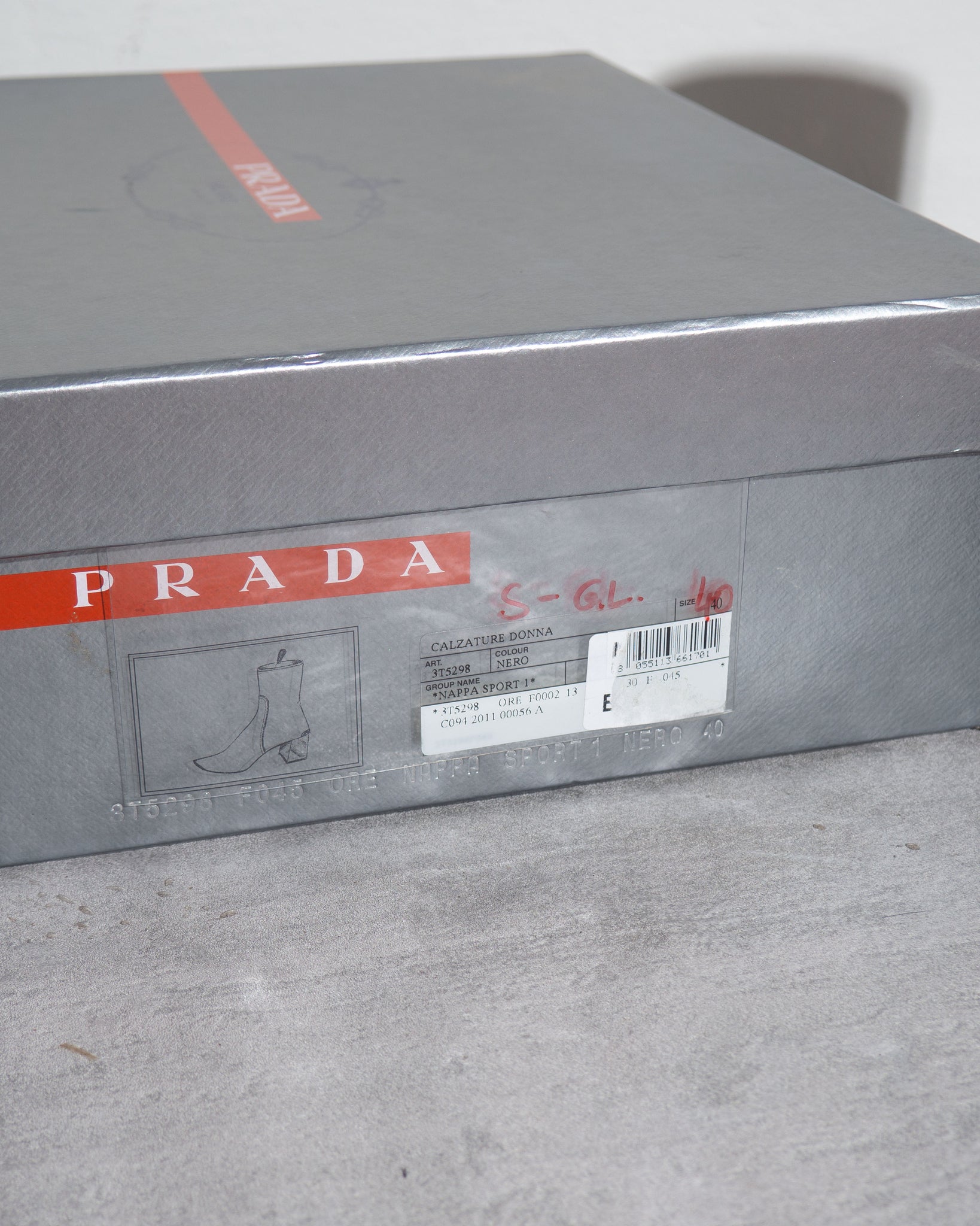Prada Ankle Boots (40)