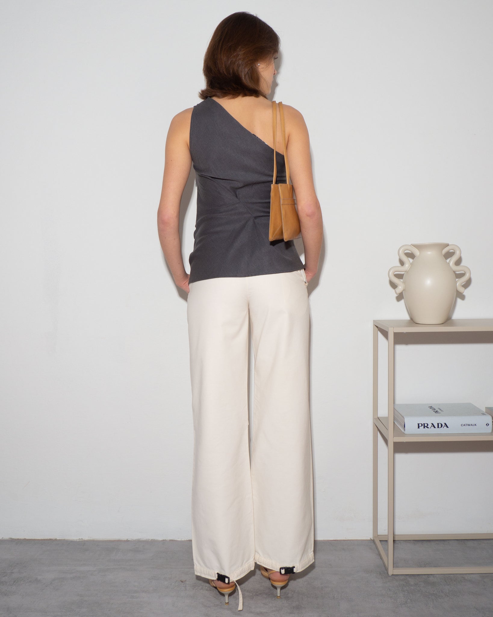 Single Shoulder Top