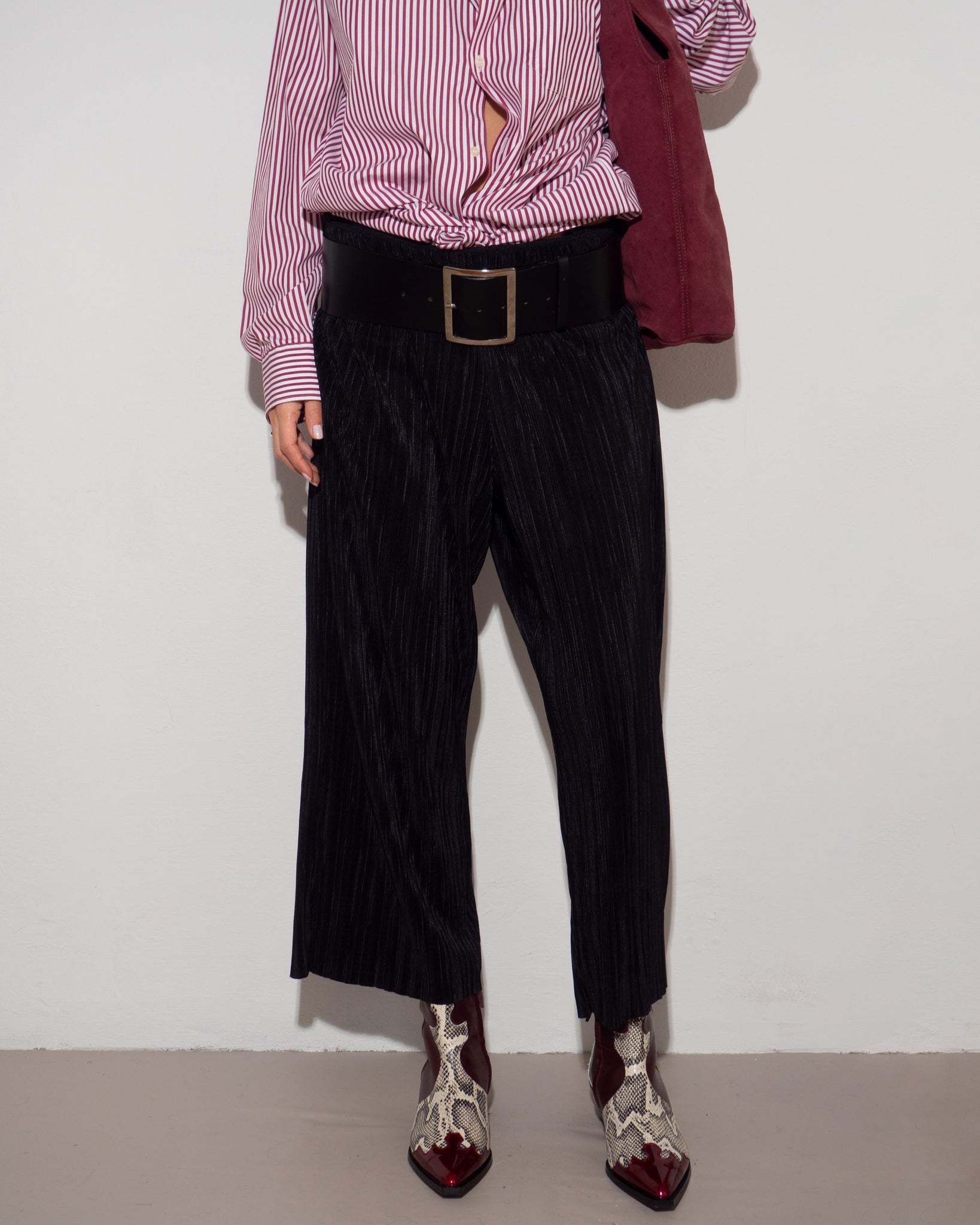 Plissé Black Pants