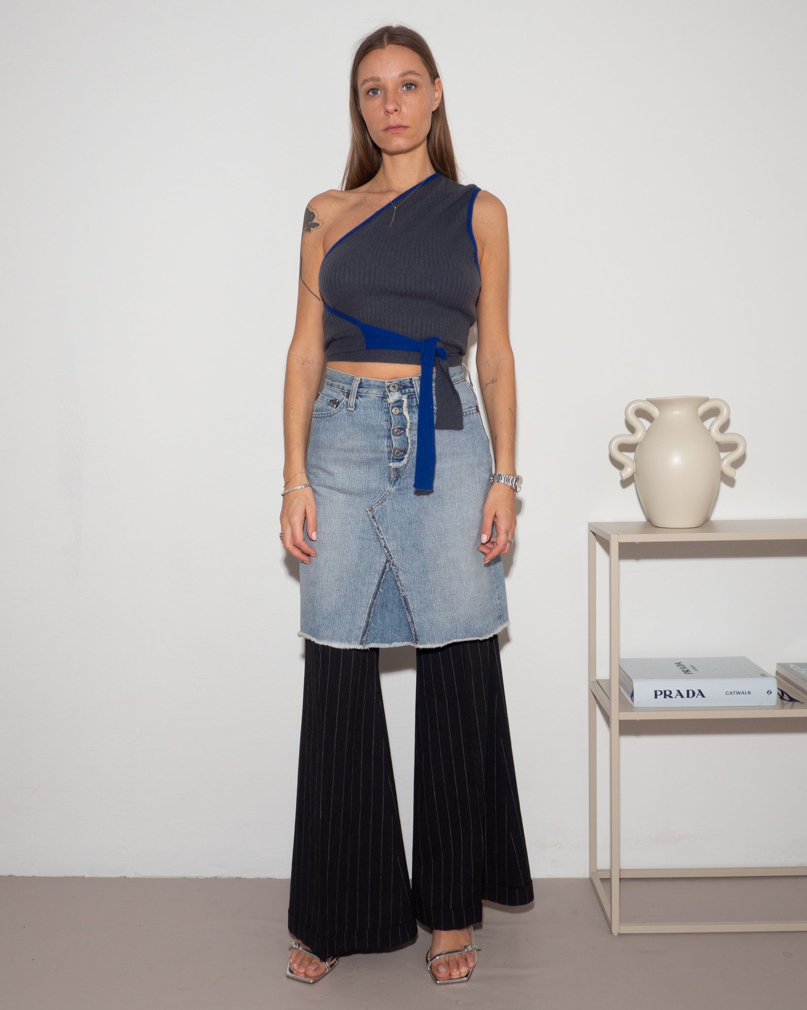 Single Shoulder Top